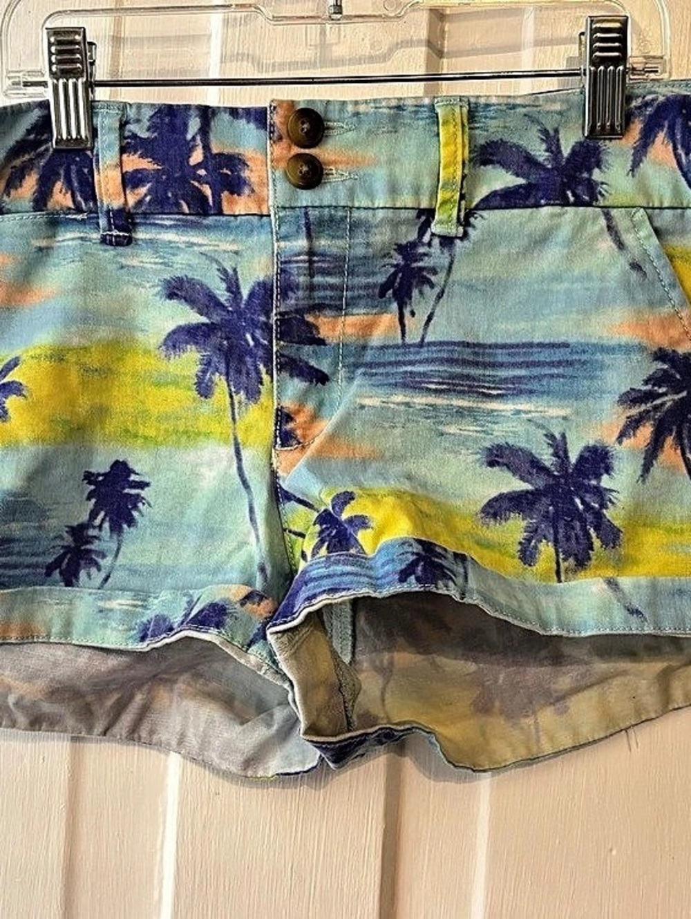 American Eagle Outfitters Palm Print Jean Shorts Size 10